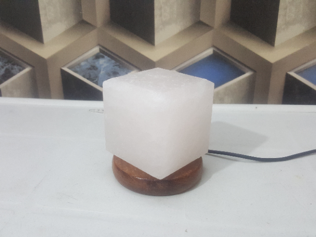 himalayan usb cube lamp (white)
